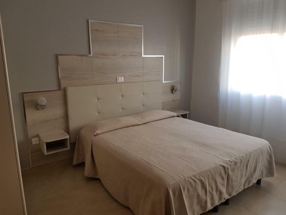 Albergo Paris Sottomarina Kültér fotó